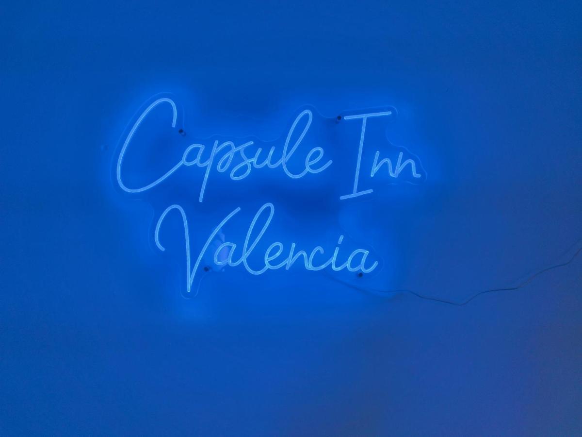 Capsule Inn Valencia Hostel Exterior foto